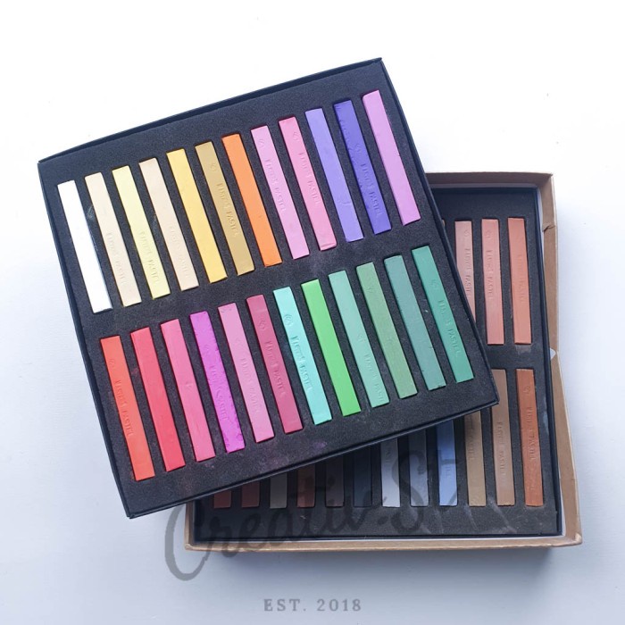 

Maries Pastel Masters 48 Soft Pastel Dry Pastel