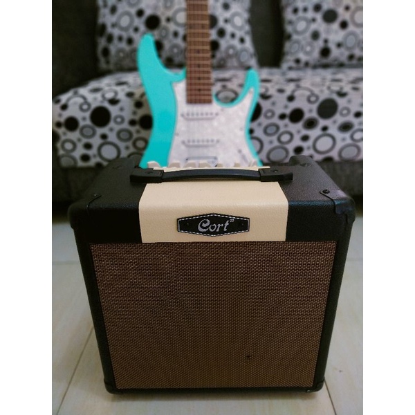 Cort CM15R Guitar ORIGINAL Second Amplifier