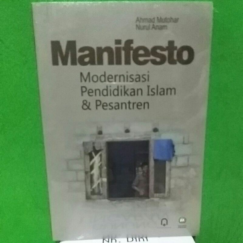 Buku MANIFESTO