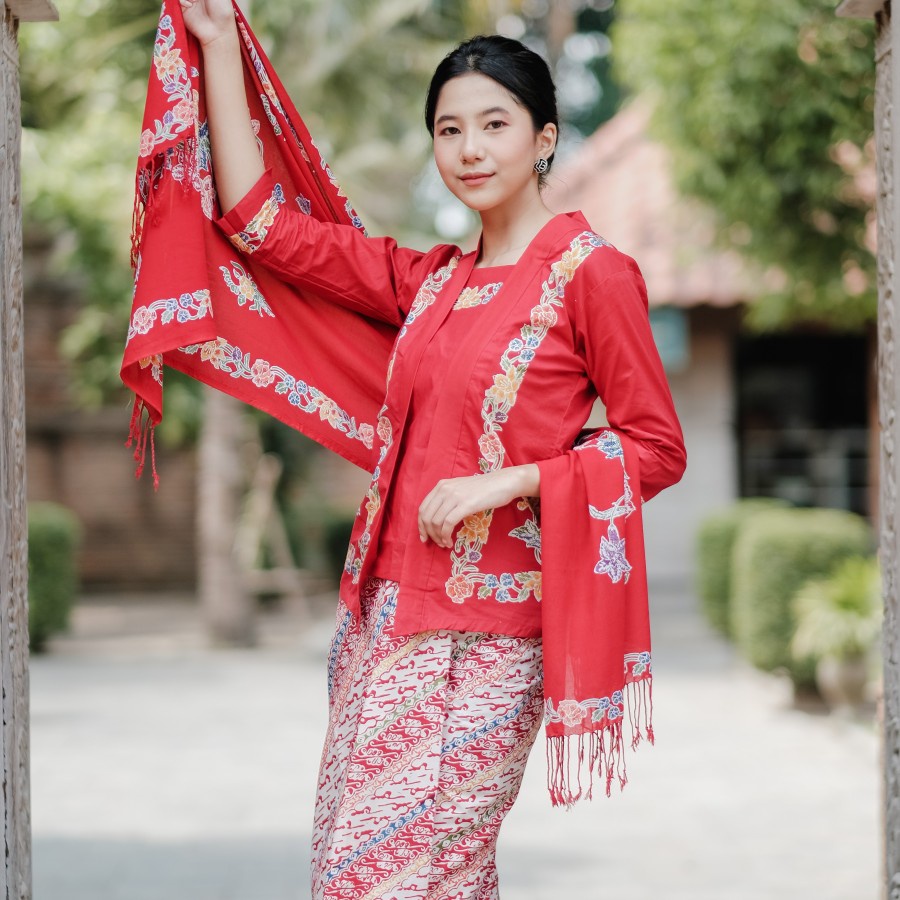 Selendang Batik Encim Pekalongan Meradelima Paris-5