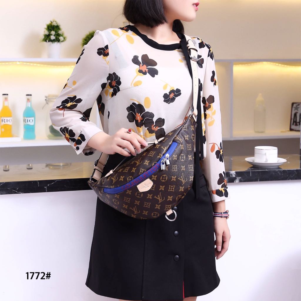 Louis Vuitton BumBag 1772 VAL TAS SELEMPANG TAS DADA TAS PINGGANG WANITA SLEMPANG WANITA TAS IMPORT