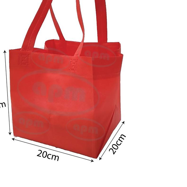 

Tas Spunbond Kotak Ukuran 20cm x 20cm x 20cm