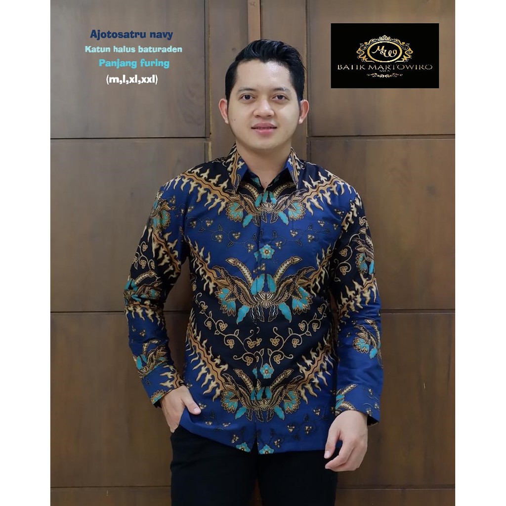 AJOTOSATRU NAVY MARTOWIRO KEMEJA BATIK PRIA LENGAN PANJANG PENDEK LAPIS FURING ATASAN BATIK PRIA MODERN KRISNAMUKTI KUNING AMBALIKO SETYO KAMULYAN JOGLO NEW NJAWI NAVY ASWOMULYO LEWONG NAVY LEWONG HITAM PITOJIWOMOYO LEMBAYUNG NAVY PARANG ATI PUSPOAYU