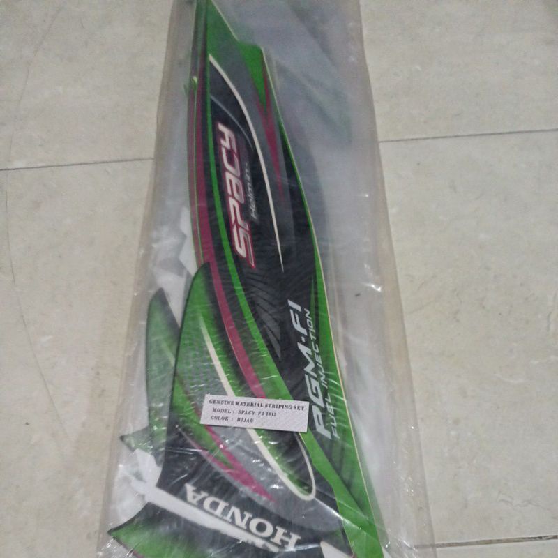 striping stiker les body spacy fi 2012 hijau