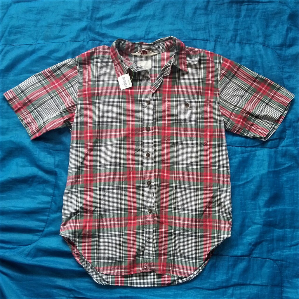 Kemeja pendek McGregor