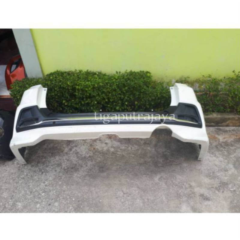 bumper belakang mobilio rs