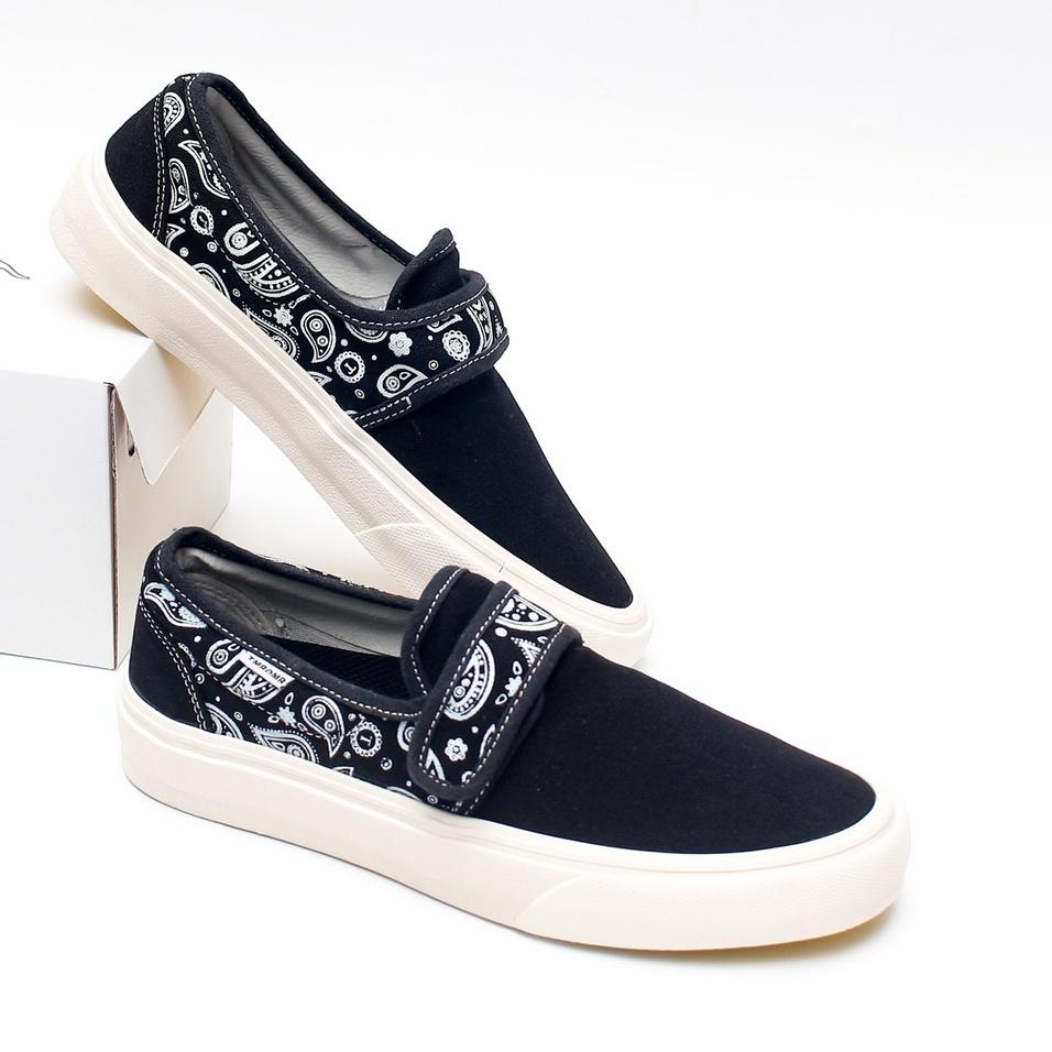 SEPATU TIMEBOMB VULCANIZED | SLIPON VELCRO  V5 | PAISLEY ▪ KTI.783336