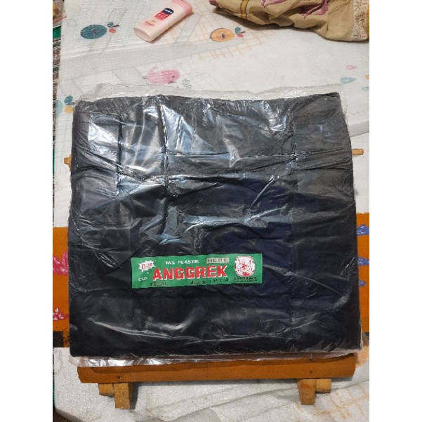 

Tas Plastik / Kresek Hitam Besar No 35