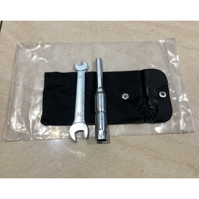 TOOLKIT ( KUNCI OBENG KUNCI BUSI ) MOTOR HONDA MATIC, CUB, DAN SPORT