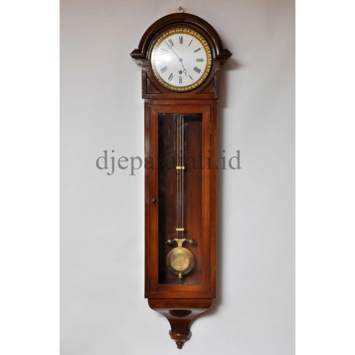 jam hiasan dinding ukiran kayu jati , hiasan jam dinding berkualitas