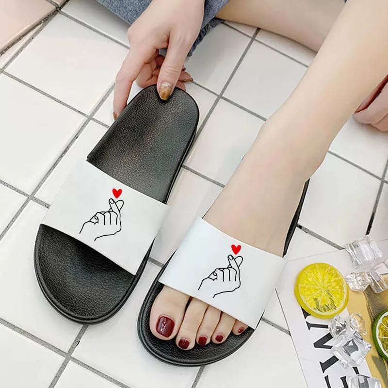 sandal karet wanita motif love korea