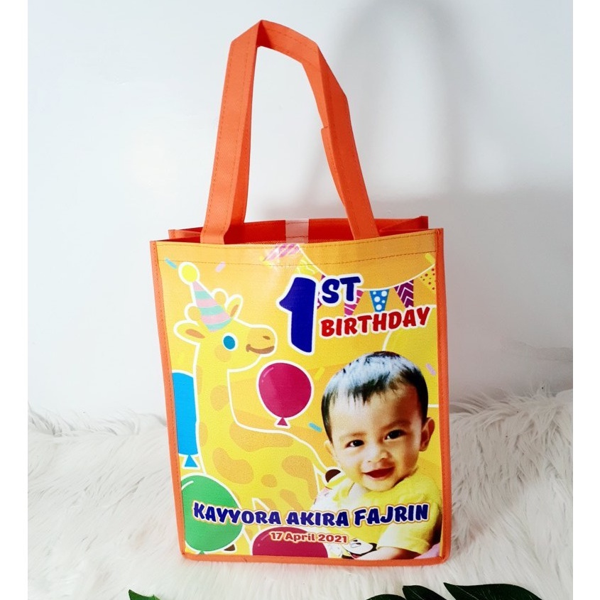 

Tas Ultah Kotak Custom