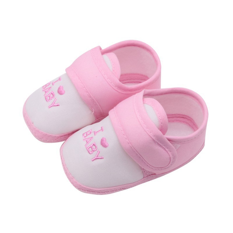 Sepatu Bayi  - Baby Prewalker Shoes Socks Anti Slip Kaos Kaki Anak Bayi - Sepatu Bayi IMPORT Newborn Bahan Kain Lembut sampai Usia 1  Tahun Bahan Lembut - Sepatu Prewalker Baby I Love Baby - SALE