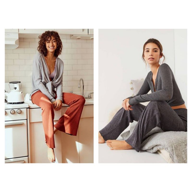 URBAN OUTFITTERS FLARE PANTS