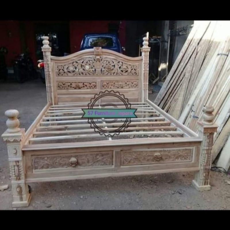 Tempat tidur ukir jepara ukuran 180cm - Dipan kayu jati mentahan
