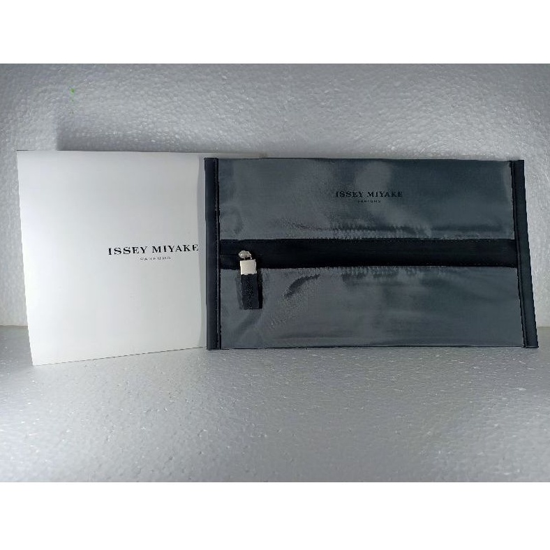 ORIGINAL POUCH ISSEY MIYAKE / DOMPET KOSMETIK / BAG / POUCH