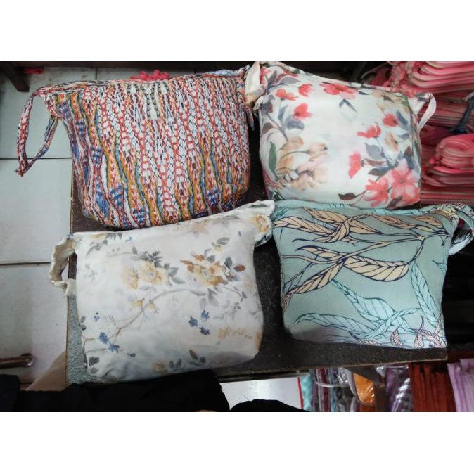 Ori&Terjamin Mukena Traveling Dewasa Silk Premium