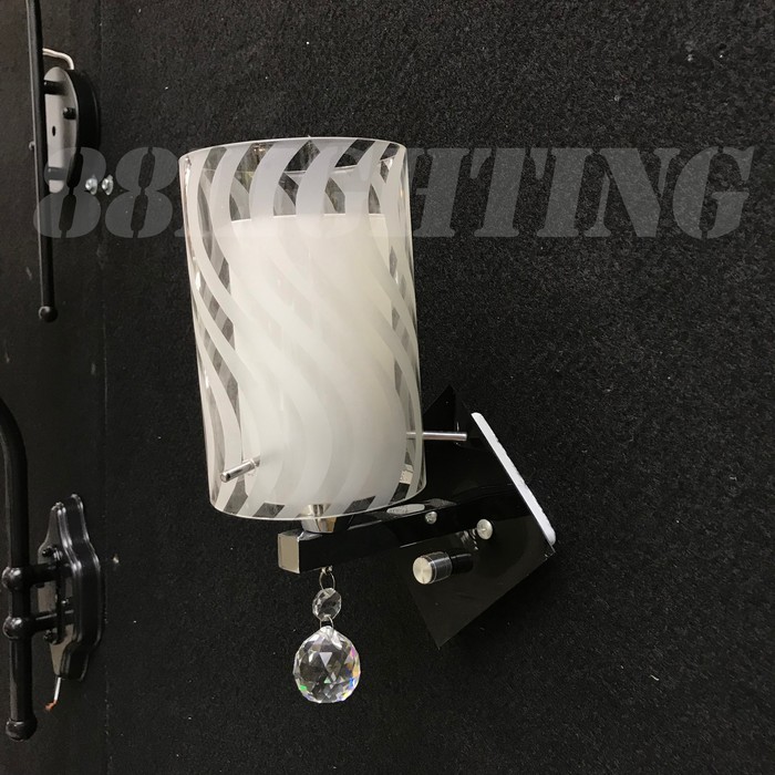 Lampu Dinding Tempel Tembok Hias Kamar Mandi 8611 1B Kecil Dekorasi