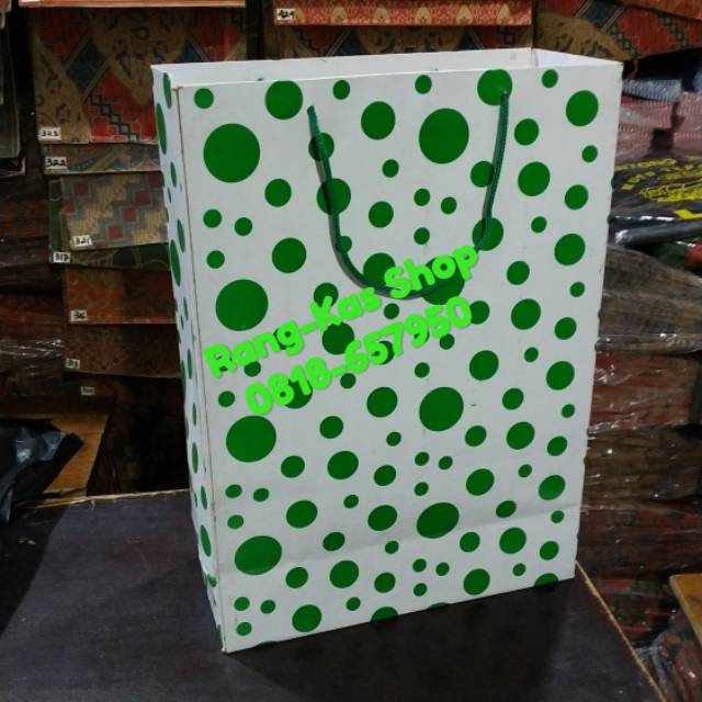 

Paper bag Polkadot Hijau XL Karton Duplex Laminating