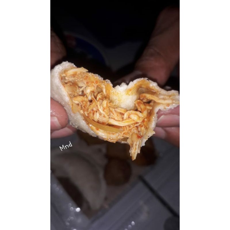 

cireng isi ayam mercon