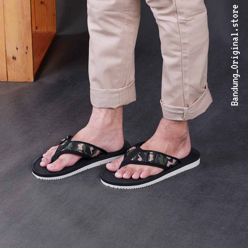 Bos - Sandal Kasual Jepit Pria - Sendal Slop Ringan Elegan Premium Original