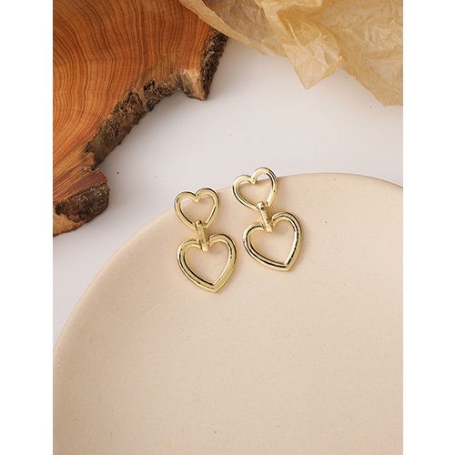 LRC Anting Tusuk Fashion Gold Color Large And Small Heart Alloy P33358