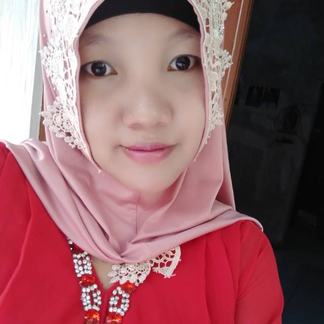 fiamomnyaaisyah