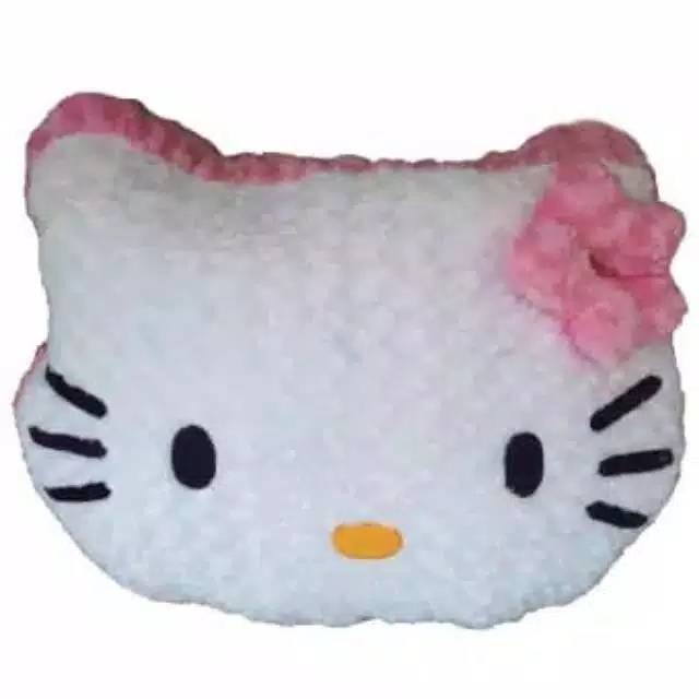 BANTAL BONEKA HELLO KITTY