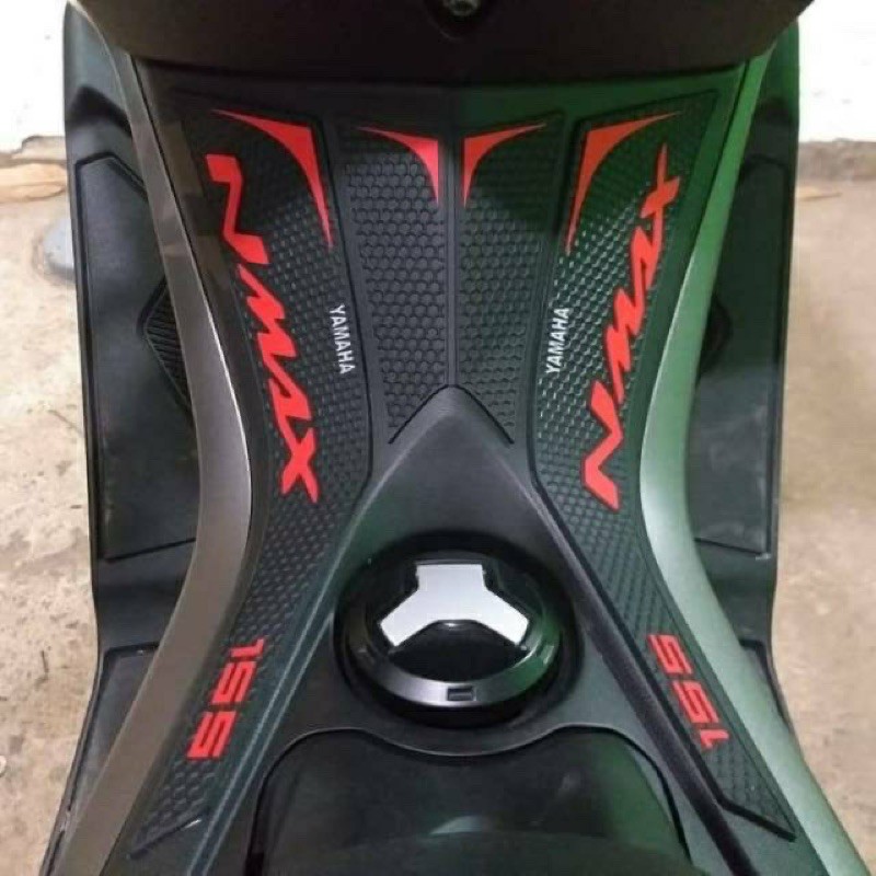 DECKPAD YAMAHA NMAX OLD 2019 2018 2017 2016 2015 NMAX LAMA STICKER MUDFLAP Karet PELINDUNG TIMBUL TANKPAD TANKPAD NMAX LAMA BAHAN KARET PREMIUM Tankpad nmax tangpad karet lem 3M nmax lama Tankpad nmax lama tangpad karet nmax old pelindung bodi tanki nmax