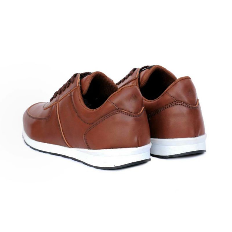 FREY BROWN |WOLF x HEROES| Sepatu Casual Sneakers Running Sporty Kulit Faux CH