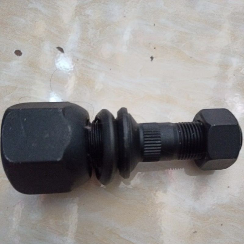 baut roda canter/HDX model volvo