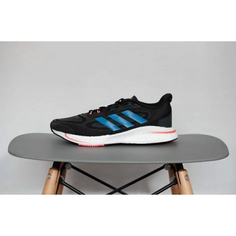 Adidas Supernova - Carbon Black Blue Size 40