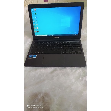 NOTEBOOK ASUS E203NAH,NOTEBOOK SSD,NOTEBOOK BEKAS,LAPTOP MURAH,LAPTOP 1 JUTAAN