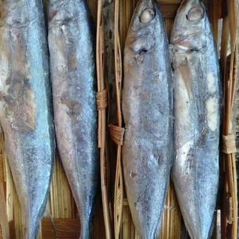 

Ikan Cue Keranjang
