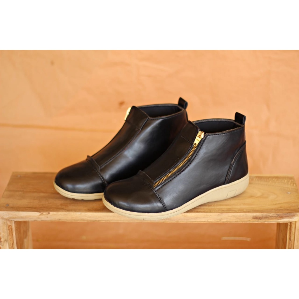 PROMO - Sepatu Boots Wanita Original Semi Kulit / Sepatu Korea Sepatu /Boot Musim Dingin Wanita Lemb