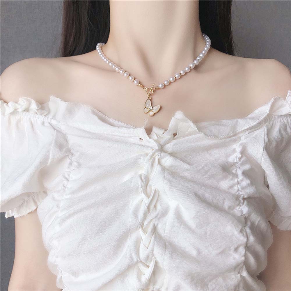 Needway  Elegant Smile necklace Retro Butterfly Pearl collarbone chain Women Cool style Korean Temperament OT buckle Simple Jewelry accessories