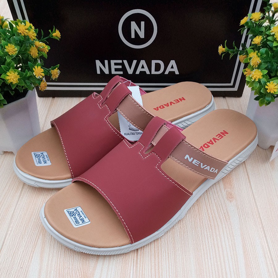 PROMO 4.4 MEGA SALE !! SANDAL WANITA DEWASA SLOP NEVADA NYAMAN DIPAKAI / SAKIPO