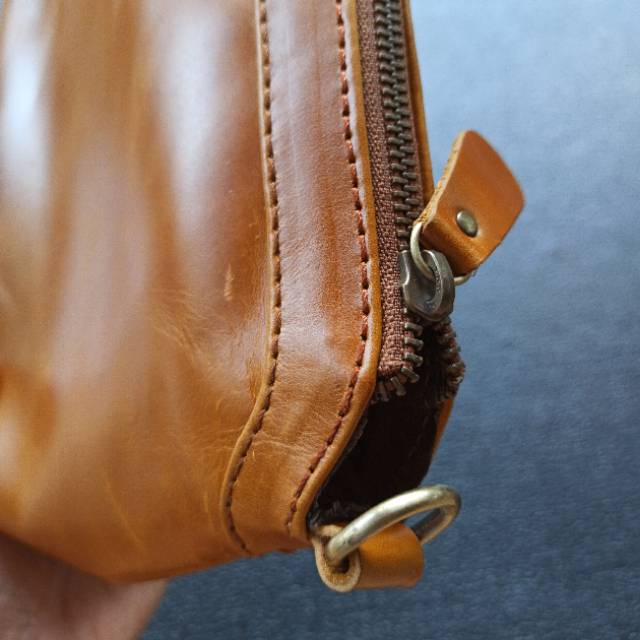 KOING TAS SELEMPANG WANITA KULIT ASLI PREMIUM JOGJA