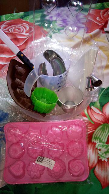 Cetakan Silikon Bunga Pink