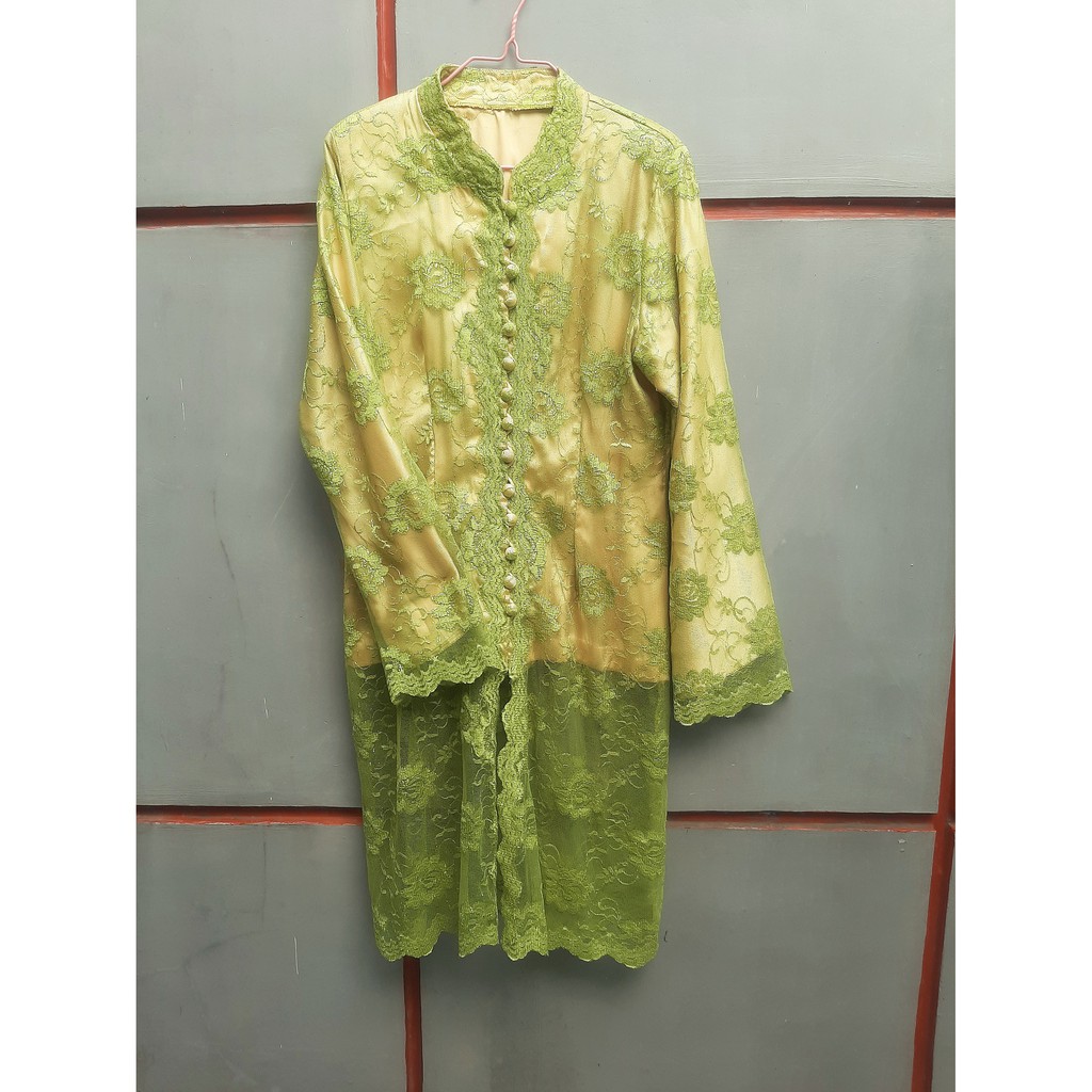 Kebaya Atasan Hijau Pupus Size L Panjang Sedengkul Furing Setengah Badan