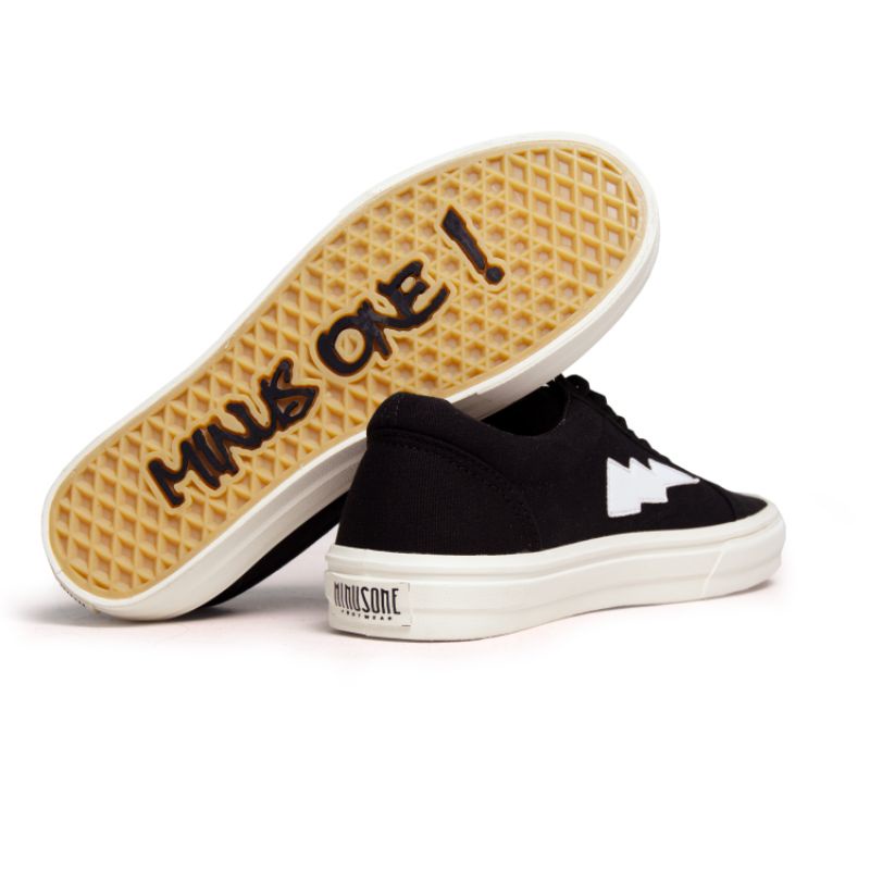 Minusone Footwear - Sepatu Strom hitam putih mono-3