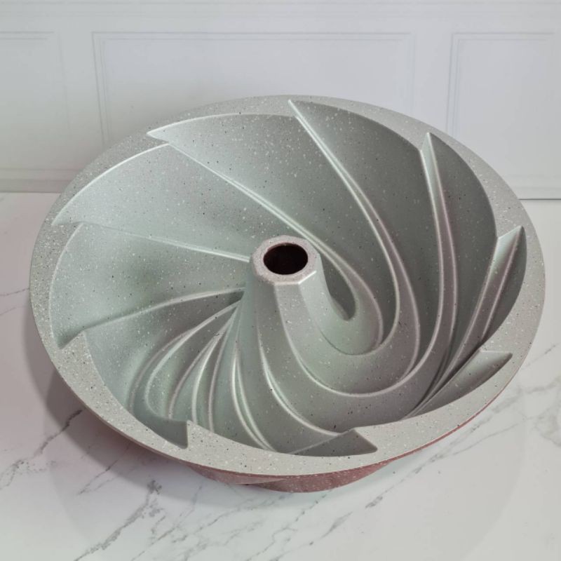 whirlwind marble Bake Pan / bundt pan / loyang kue marmer