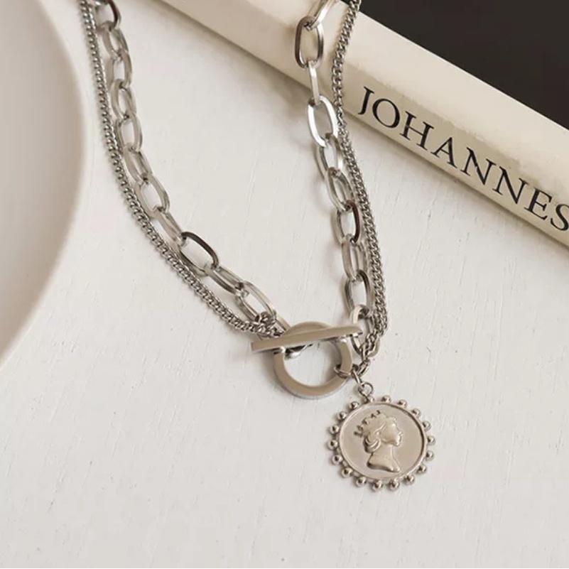 Kalung Rantai Logam Ganda Wanita Dengan Liontin Koin Kepala Cantik/ Aksesoris Fashion