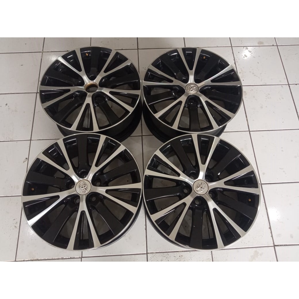 Jual Velg Mobil Bekas Replika Velfire Alphard Ring X Et Pcd X Seken Buat Alphard