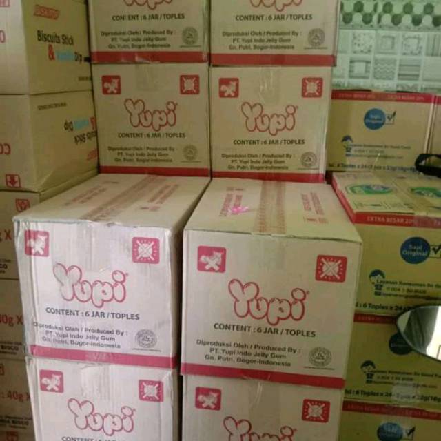 Promo yupi toples  1 karton isi 6 toples