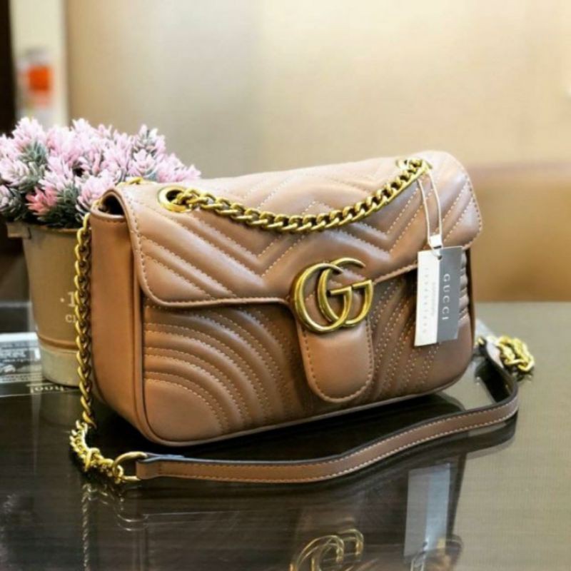 Tas Wanita Premium Merk Gucci seri Marmont size 26cm #taswanita #tasfashion #tasbranded