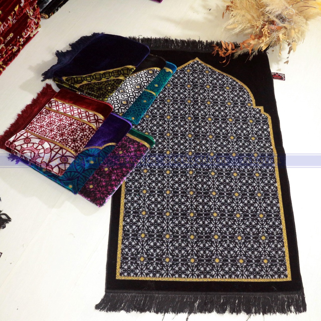 SAJADAH TURKI JUMBO TEBAL HALUS DAN LEMBUT,SAJADAH UNTUK SEOUVENIR HANTARAN SESERAHAN OLEH-OLEH HAJI