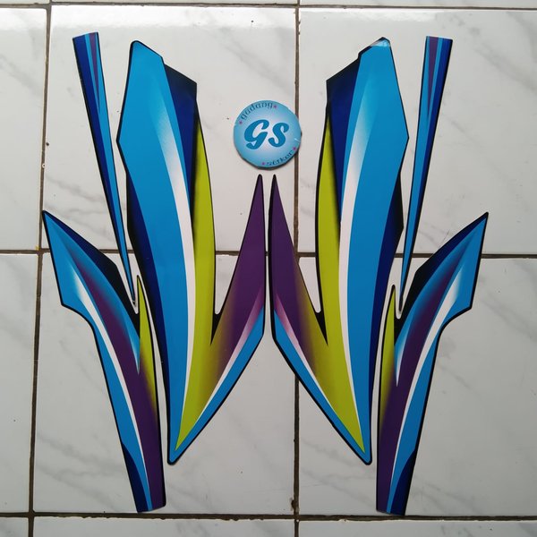 striping stripping stiker motor Gl max 2004 biru