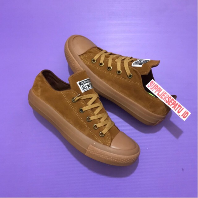 all star converse suede