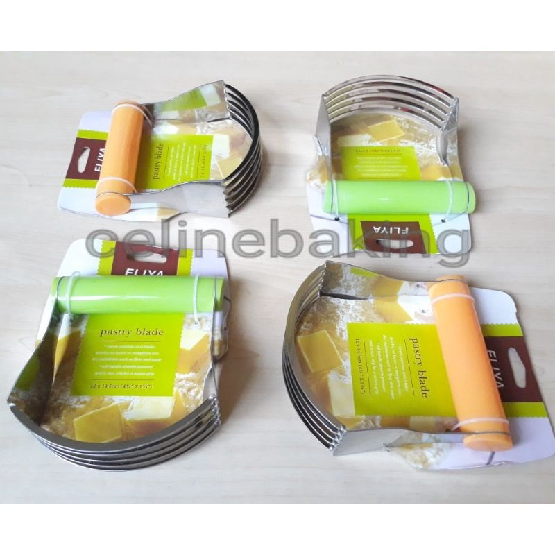 Pastry blender / pengaduk adonan tepung